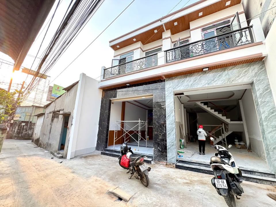 Nhà bán tại Big C Đồng Nai 90m² giá 2.85 tỷ - Sổ riêng thổ cư, thương lượng