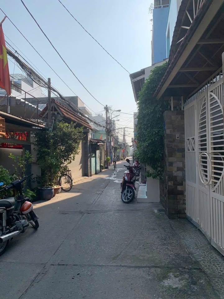 Đất nền 136m² đường Phan Văn Hớn, Tân Thới Nhất, Q12 - Giảm giá sốc chỉ còn 5.7 tỷ!