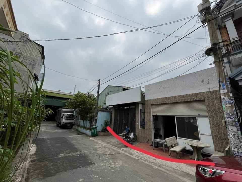 Đất nền quận 12, 172m² giá 9.6 tỷ - Sổ hồng riêng, 2 mặt tiền!