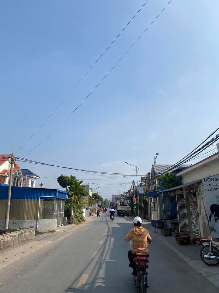 Đất nền Thôn 15, Xã Thái Hòa, 100m² giá 3 tỷ - Kinh doanh hiệu quả!