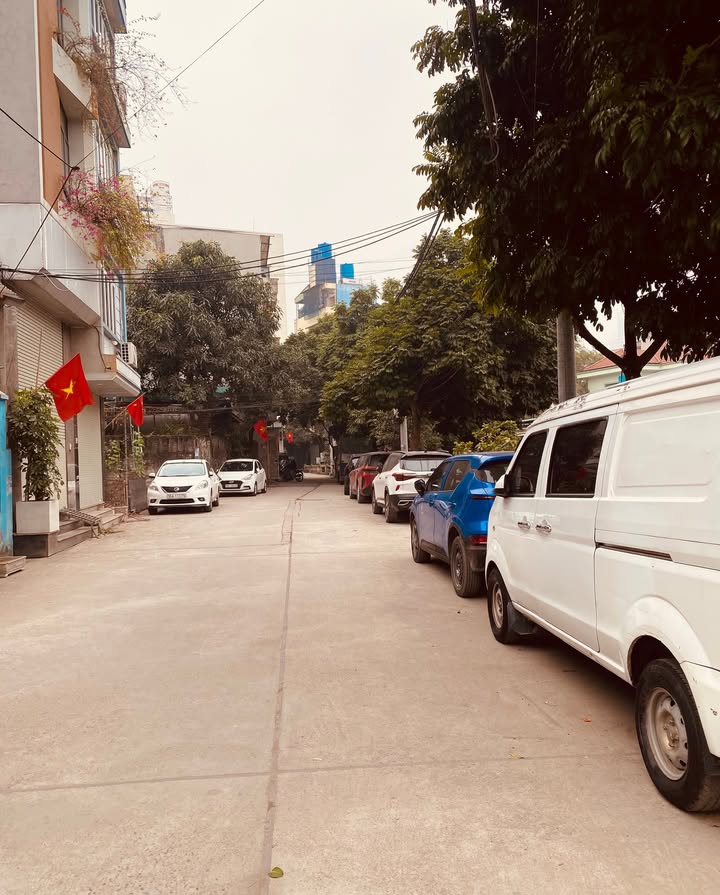 Nhà 5 tầng Tây Mỗ, Vinhomes Smart City 35m² giá 7 tỷ - Sẵn sàng ở ngay!