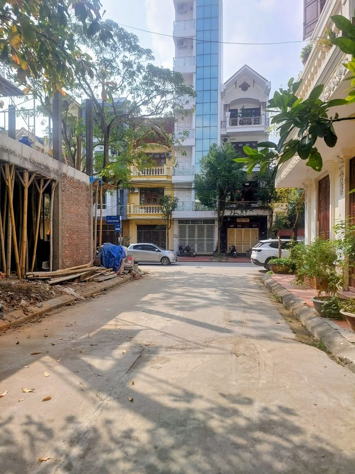 Đất mặt đường Đô Thị Hòa Vượng, Nam Định 81m² giá 4.35 tỷ - Cơ hội đầu tư tốt!