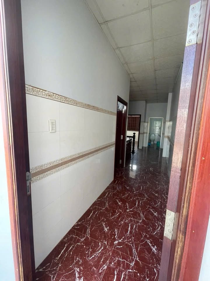 Nhà 1 trệt 1 lầu đường Trần Thị Nhượng Sa Đéc 85m² giá 4 tỷ - Khu dân cư an ninh!