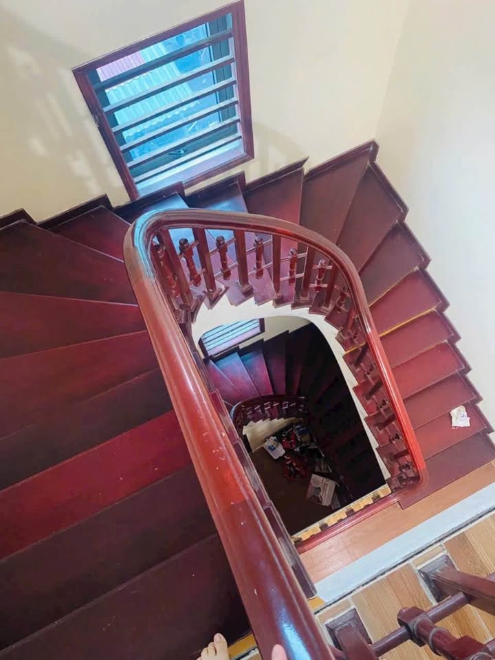 Nhà 3 tầng lô góc phường Vạn An - Bắc Ninh, 61m² giá 4 tỷ - Mặt tiền thoáng đãng, ô tô đỗ cửa!