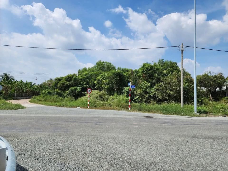 Đất nền lô góc 2066m² đường Vành Đai, Bình Chánh - Giá tốt chỉ 27.5 tỷ!