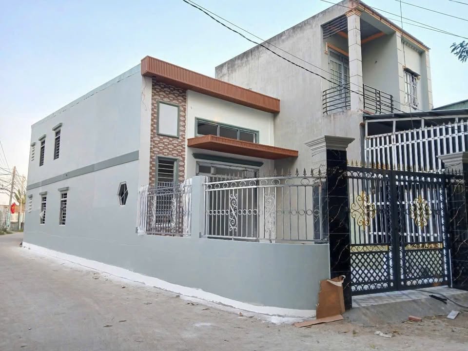 Nhà riêng 100m² tại Ấp Bà Ký, Long Phước, giá 2 tỷ - Sổ đỏ chính chủ