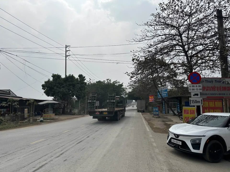 Lô đất xây biệt thự tại xã Cao Ngạn, Thái Nguyên 282m² giá 1 tỷ - Mặt tiền 14m