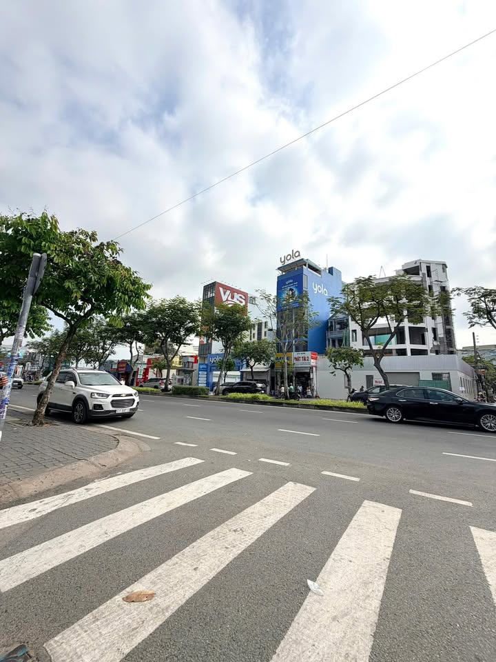 Căn hộ dịch vụ An Khánh Q2 125m² giá 20 tỷ - Đầu tư sinh lời ngay!