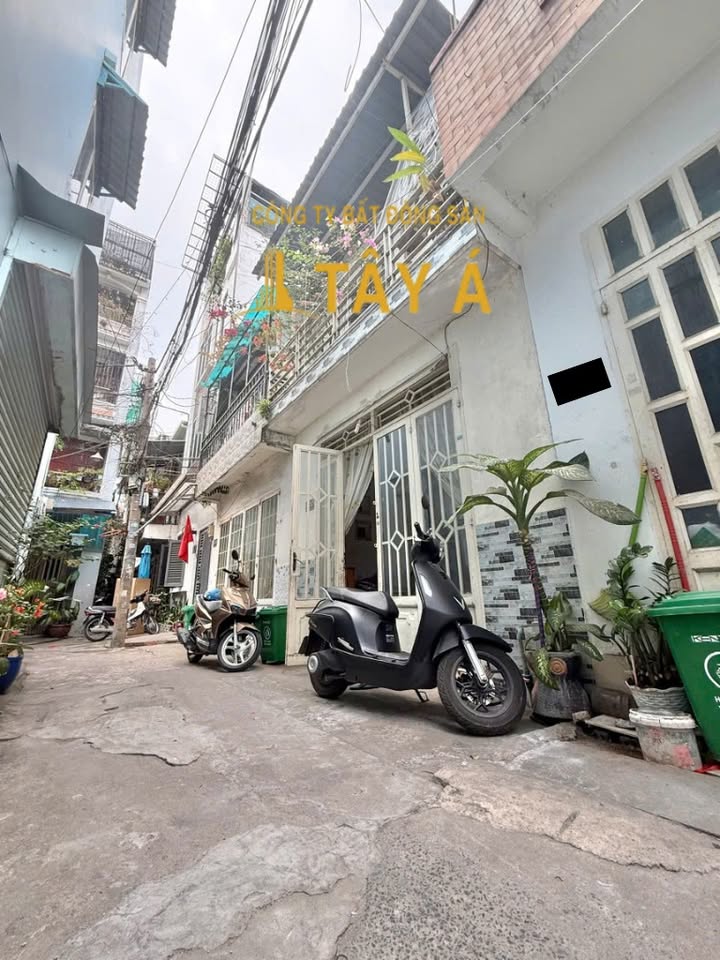 Nhà bán Quận Tân Bình 20.7m² giá 3.3 tỷ - Chính chủ cần bán gấp!