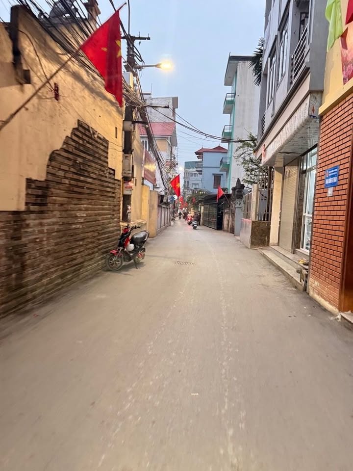 Nhà phố An Dương Vương, Bắc Từ Liêm, 32m² giá 7.5 tỷ - Đẹp, ở ngay!