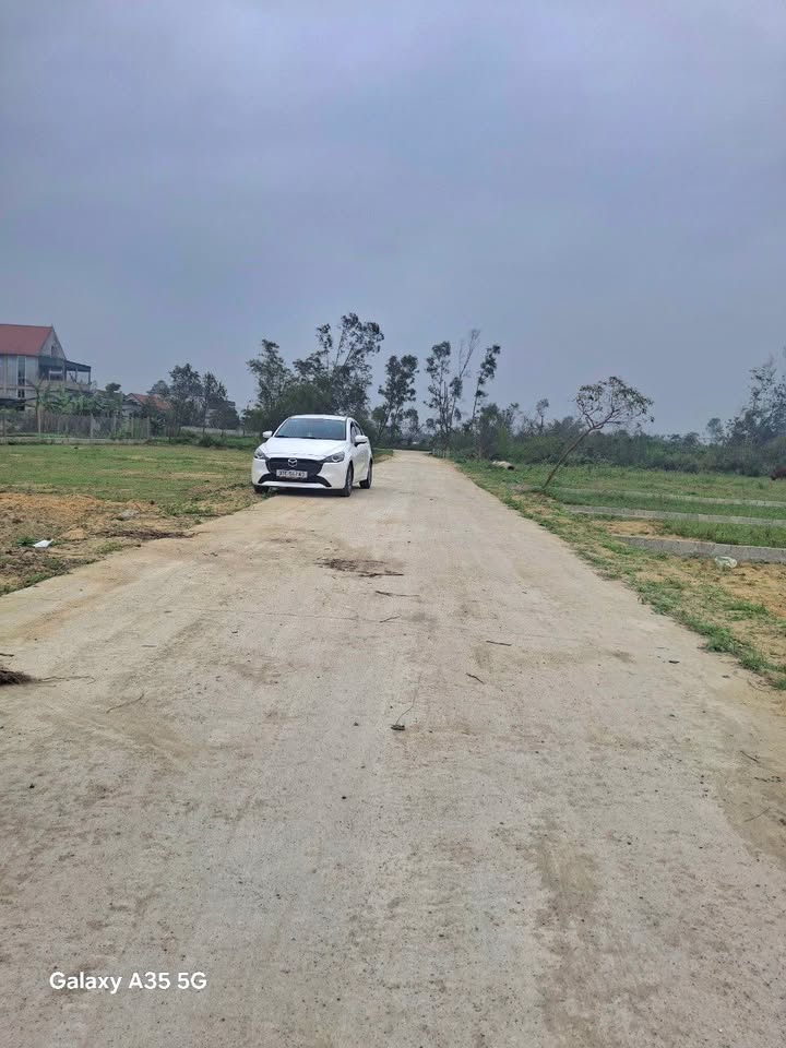 Đất nền Nghi Trường 90m² giá 1.3 tỷ - Vị trí đắc địa, giao thông thuận lợi!