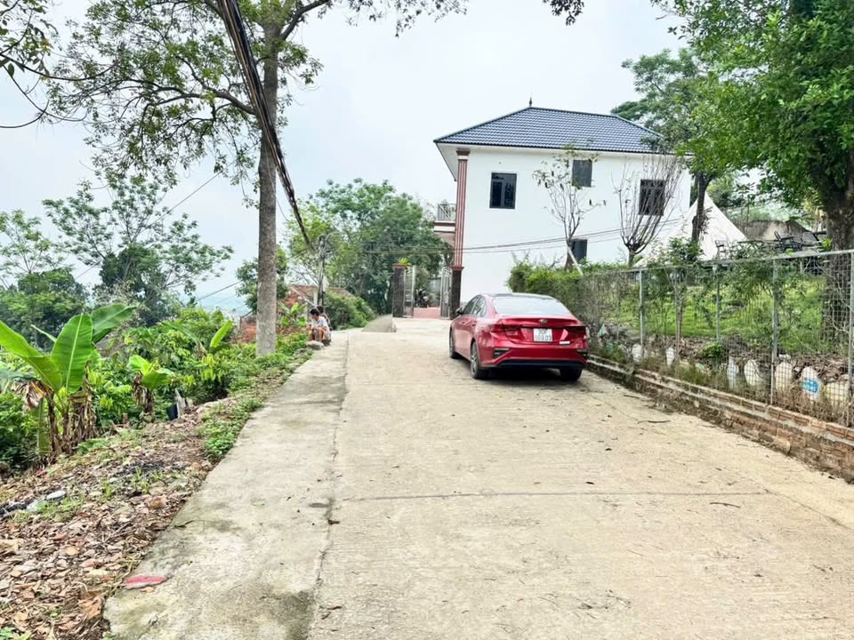 Đất nền xã Tân Hoà Quốc Oai 130m² giá 2 tỷ - Sổ hồng sang tên ngay!