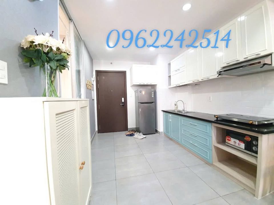 Căn hộ Botanica Premier Tân Bình 56m² giá 4.8 tỷ - Full nội thất sang trọng!