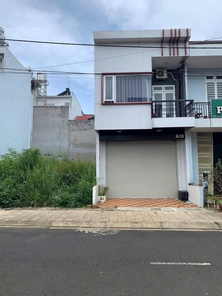 Nhà đẹp Phường 7, Quận 8, 90m² giá 5 tỷ - Full nội thất, gần Coopmart!