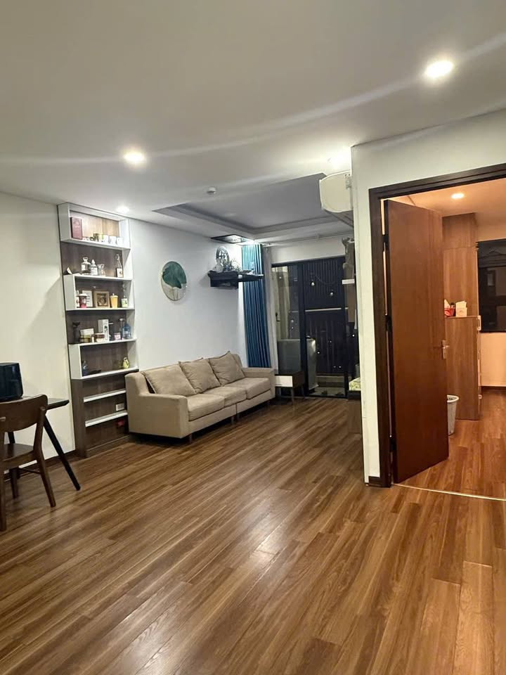 Căn hộ Chung cư tòa B Vinaconex 2 Quận Hoàng Mai 80m² giá 7 tỷ - Sẵn sàng vào ở!