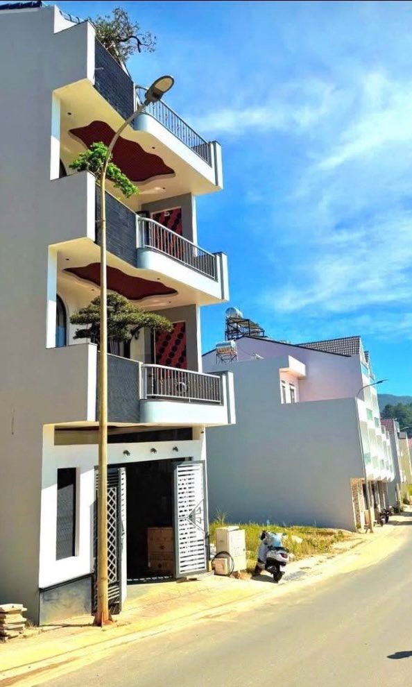 Nhà riêng Phường 4, Đà Lạt 95m² giá 12.9 tỷ - Sẵn sàng vào ở ngay!