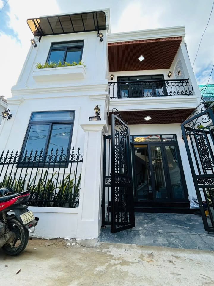 Nhà 2 tầng đẹp tại TDP Nam Thượng, TP Huế 62m² giá 2.5 tỷ - Dọn vào ở ngay!