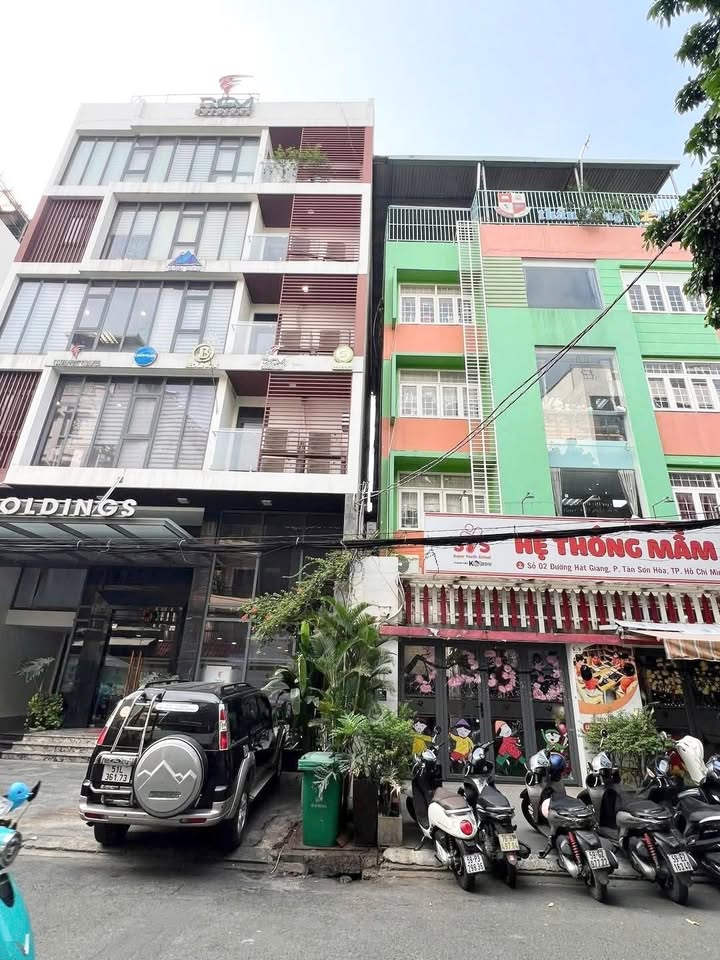 FrontHouse Trường Building, Tân Bình, 200m², giá 45 tỷ - Cơ hội đầu tư tuyệt vời!