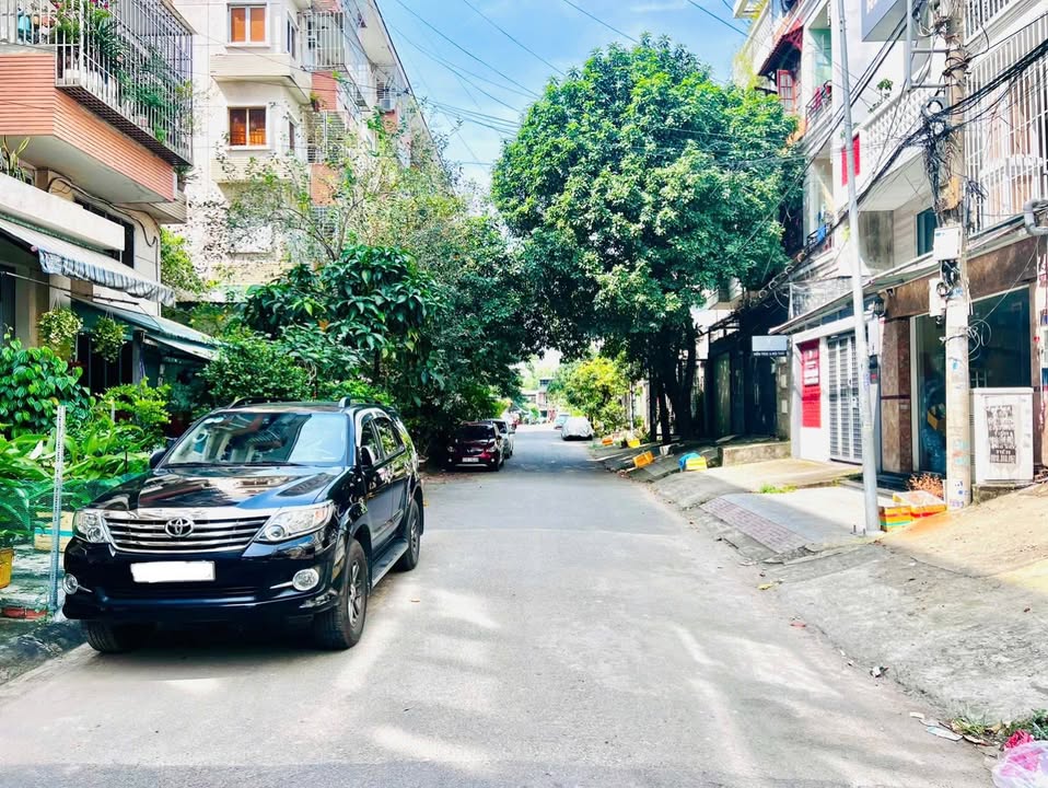 Căn hộ dịch vụ Bình Thạnh 80m² giá 14 tỷ - Đầu tư sinh lời 50 triệu/tháng!