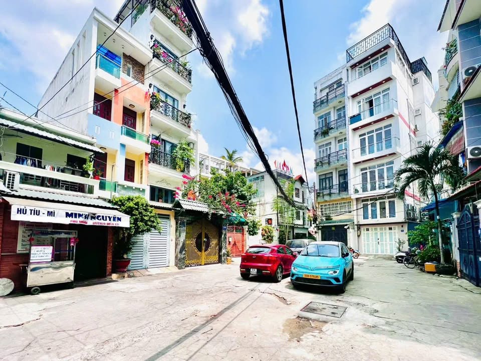 Căn hộ 40m² trên đường Phan Xích Long, giá 7 tỷ - Đầu tư sinh lời ngay!