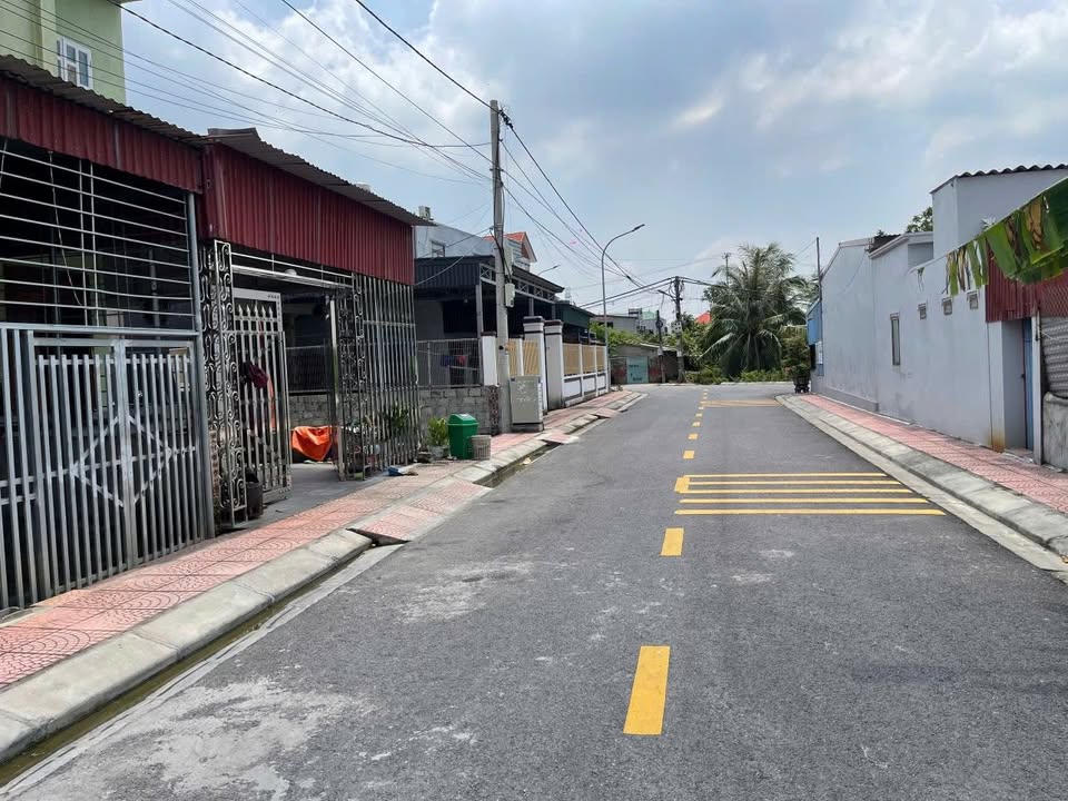 Lô đất Minh Tân, Kiến Thụy 85m² giá 2.2 tỷ - Đường 9m ngay chợ!