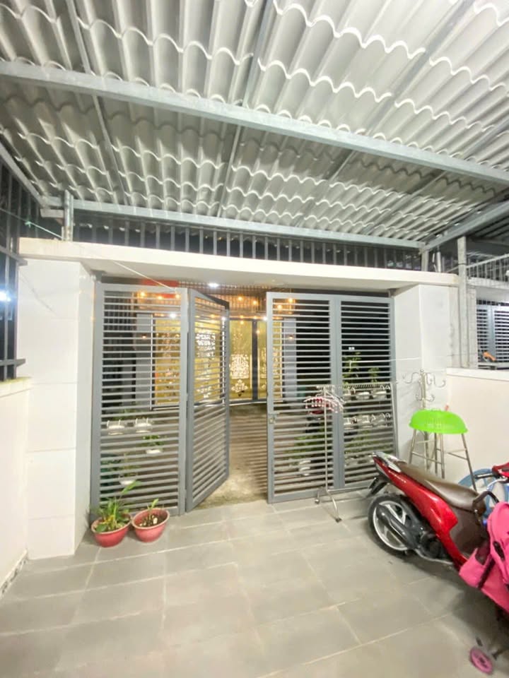 Nhà riêng Trảng Dài Biên Hòa 100m² giá 2.1 tỷ - Sổ hồng chính chủ!