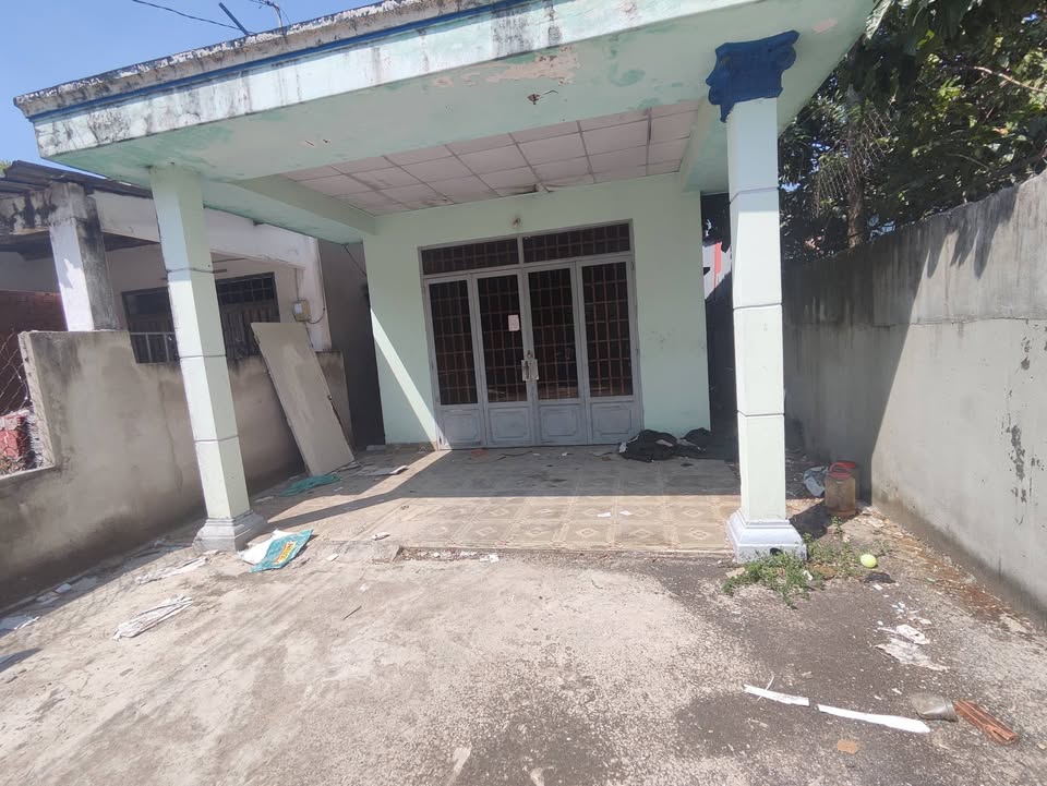 Nhà cấp 4 Hóc Môn 165m² giá 3 tỷ - Hẻm xe hơi vào tận nơi!