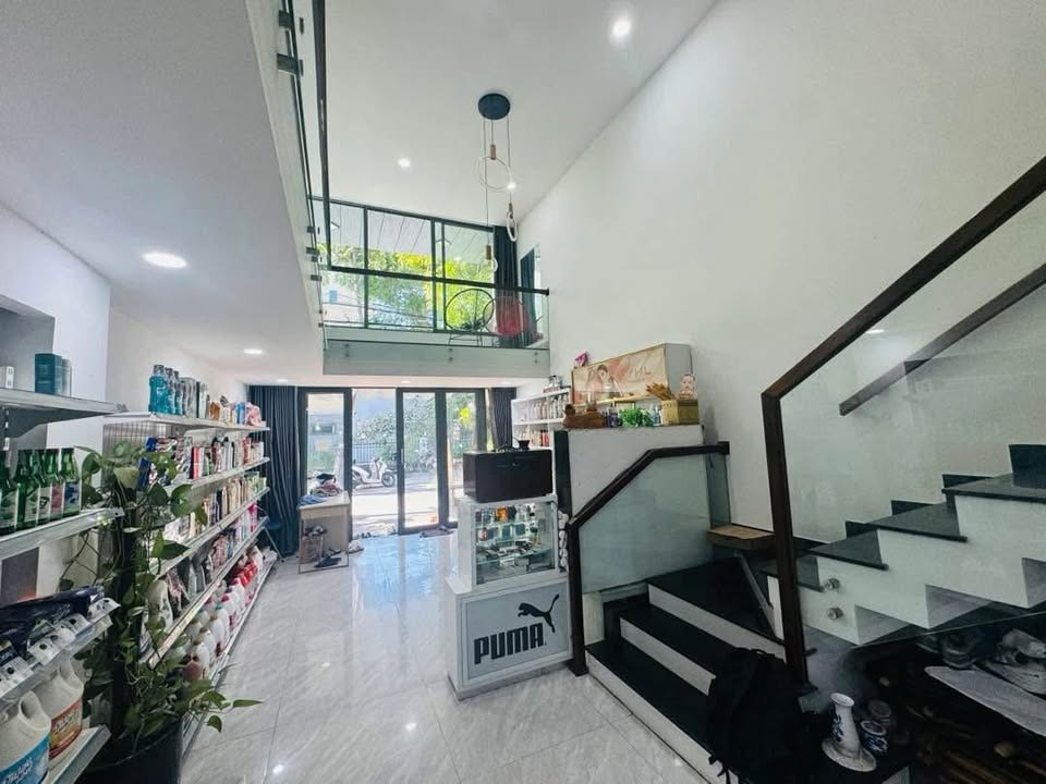 Nhà mặt tiền Tiên Sơn, Quận Hải Châu, 90m² - Kinh doanh thuận lợi ngay trung tâm!