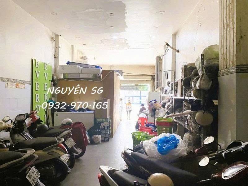 Căn hộ 11 phòng ngủ tại Quận Phú Nhuận - 100m² giá 15.48 tỷ - Đầu tư sinh lời ngay!