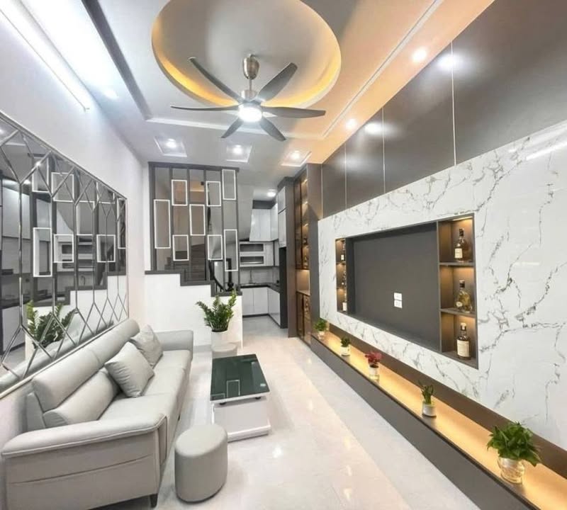 Nhà riêng Trương Định, Quận Hai Bà Trưng, 30m² giá 8.6 tỷ - Sẵn sàng vào ở ngay!
