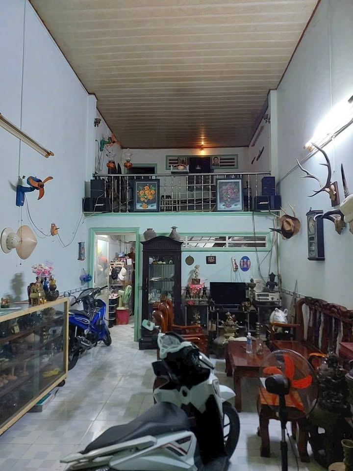 Nhà phố Phường Mỹ Phước, TP Long Xuyên, 56m² giá 2.3 tỷ - Chính chủ thương lượng!