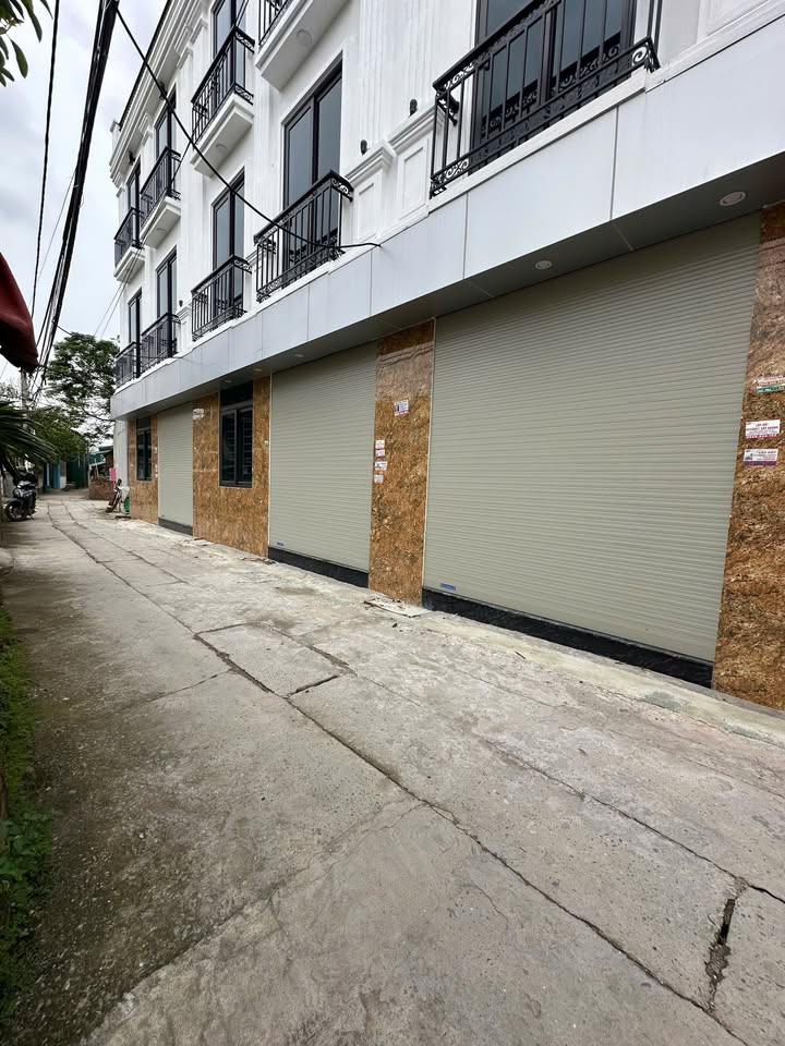 Nhà độc lập Song Phương, Hoài Đức 42m² giá 5.4 tỷ - Ô tô vào tận nhà!