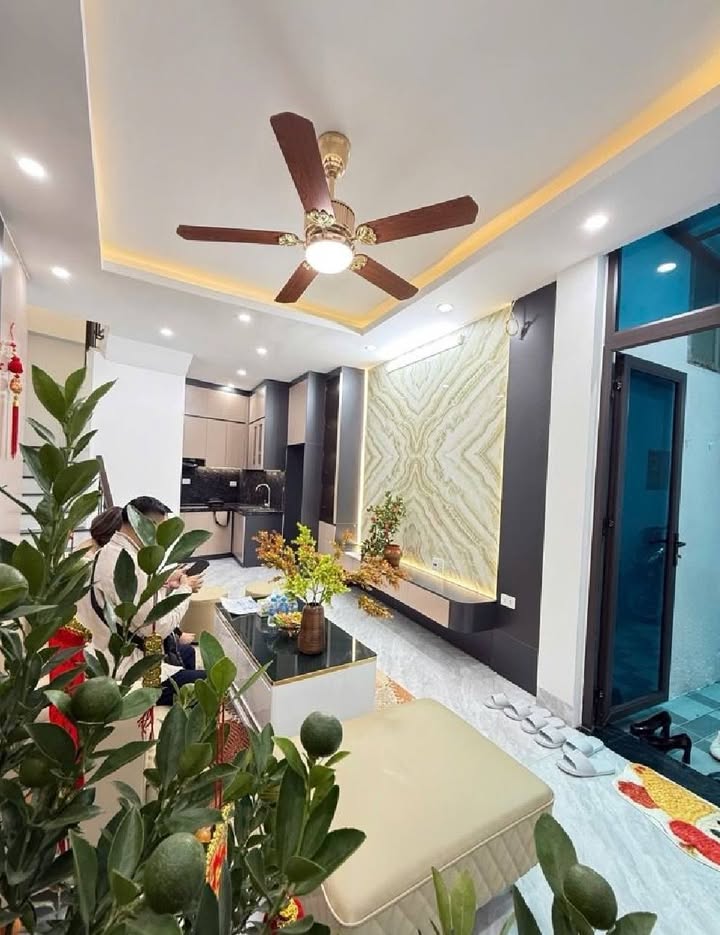 Nhà phố 5 tầng Đường Chiến Thắng, Hà Đông 45m² giá 6.95 tỷ - Sẵn sàng vào ở ngay!