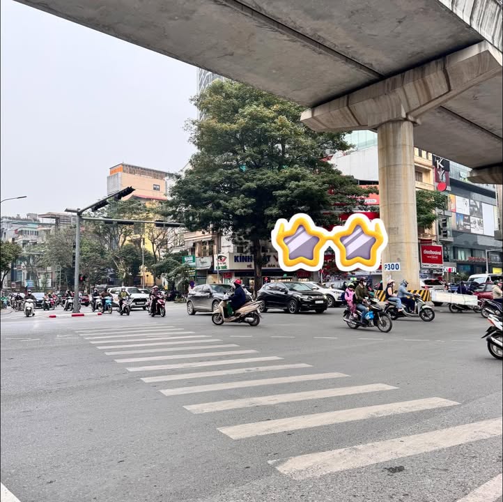 Căn hộ CCMN Cầu Giấy 56m² giá 14.9 tỷ - Full nội thất, thang máy