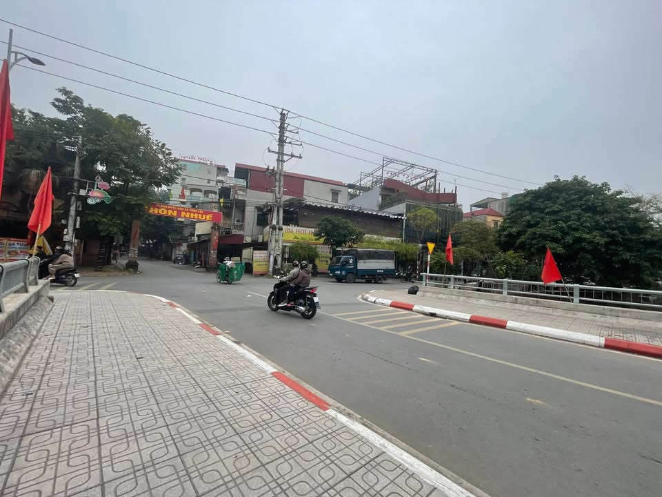 Nhà cấp 4 Đông Hội - 50m² giá 40 tỷ - Ô tô vào tận nhà!