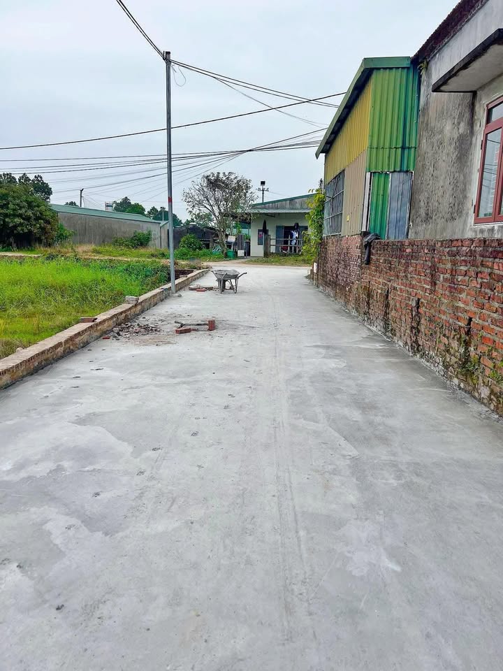 Nhà mặt tiền FrontHouse Phường Hải Yên 100m² giá 800 triệu - Cơ hội đầu tư tuyệt vời!