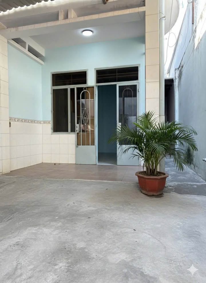 Nhà hẻm Đồng Nai, Phước Hải, Nha Trang 73m² giá 4.18 tỷ - Vị trí trung tâm tiện ích