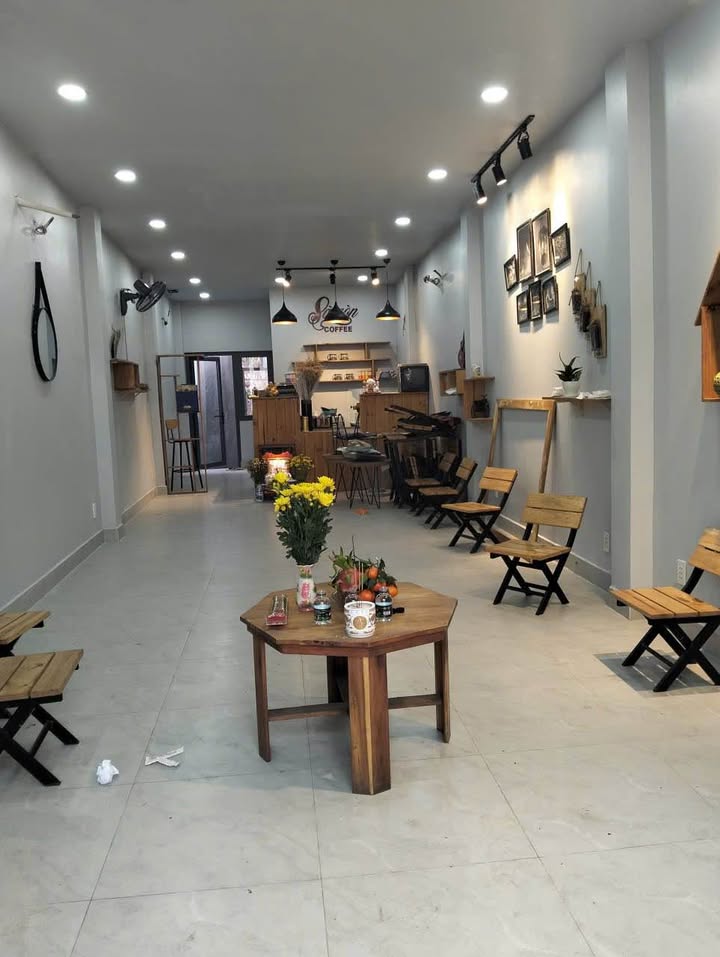 Nhà riêng Hẻm xe hơi Đường An Hạ, Huyện Bình Chánh 66m² giá 1.35 tỷ - Tiện nghi đầy đủ!