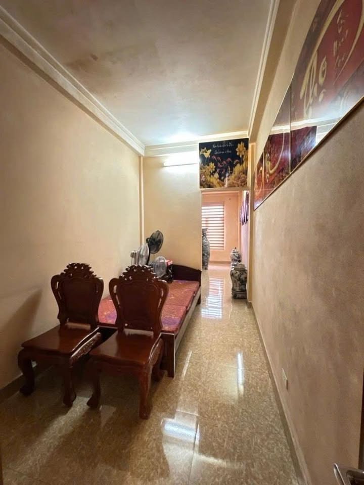 Căn hộ Hàng Cháo, Đống Đa 80m² giá 5 tỷ - Kinh doanh sầm uất, ô tô đỗ tận nơi!