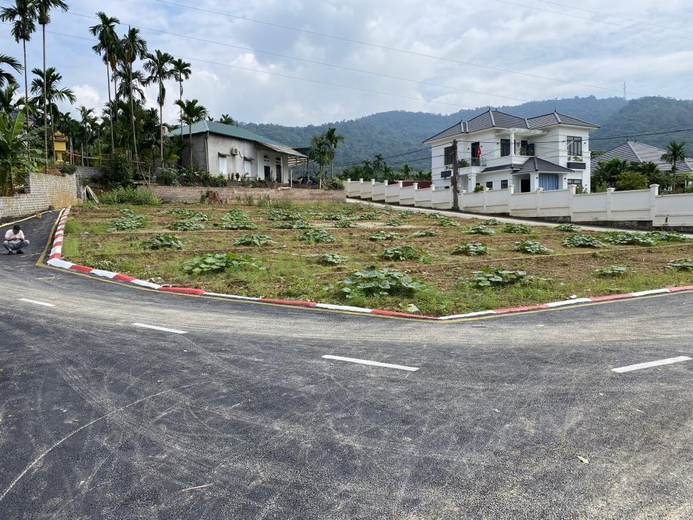 Đất ven sông Đà 2 mặt tiền tại Kỳ Sơn, Hòa Bình - Chỉ 650 triệu