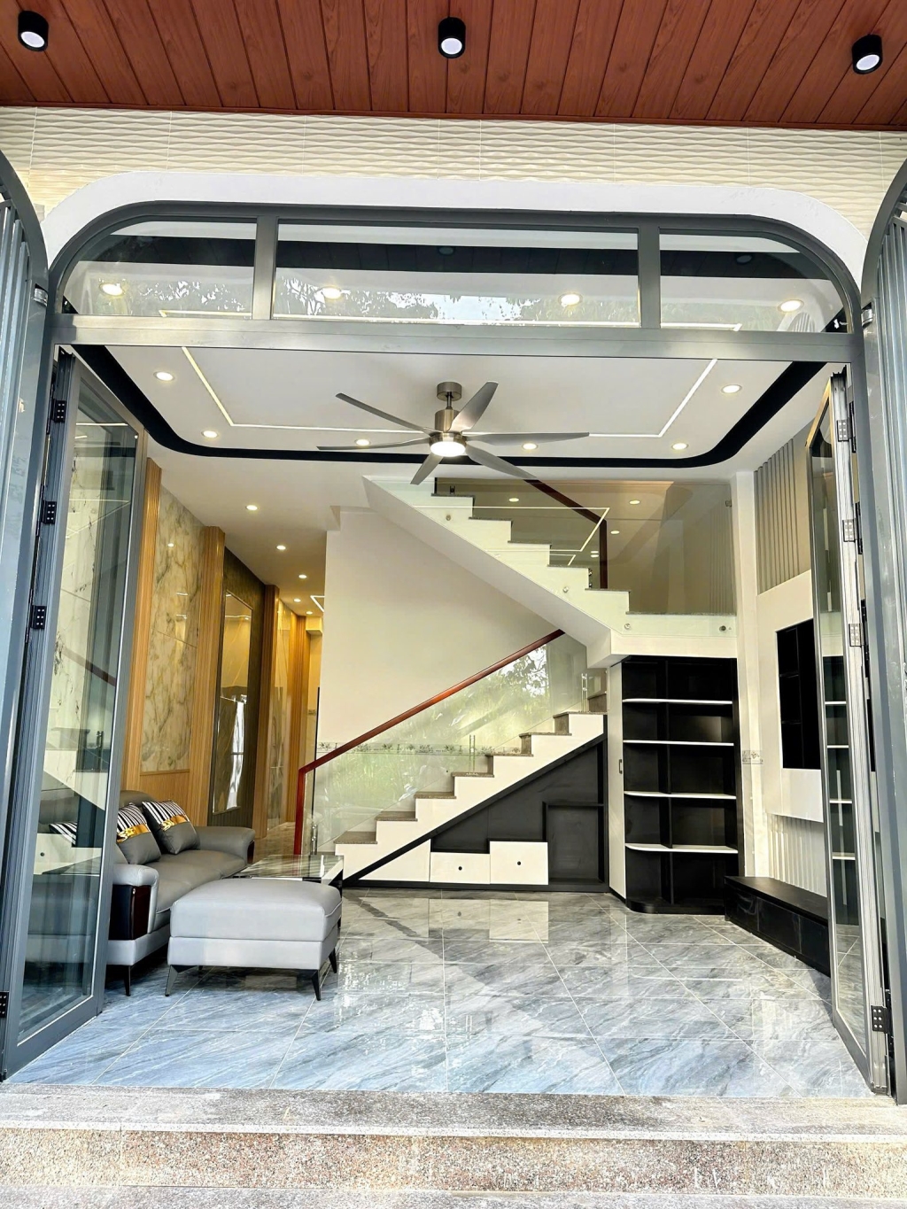 Nhà mới xây 65m² tại Hưng Phú, Cần Thơ giá chỉ 4.25 tỷ - Dọn vào ở ngay!