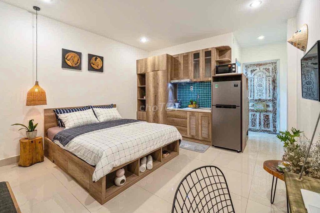 Căn hộ studio 32m² tại Đường Hai Bà Trưng, Quận 1 - Nội thất sang trọng, cho thuê ngay!