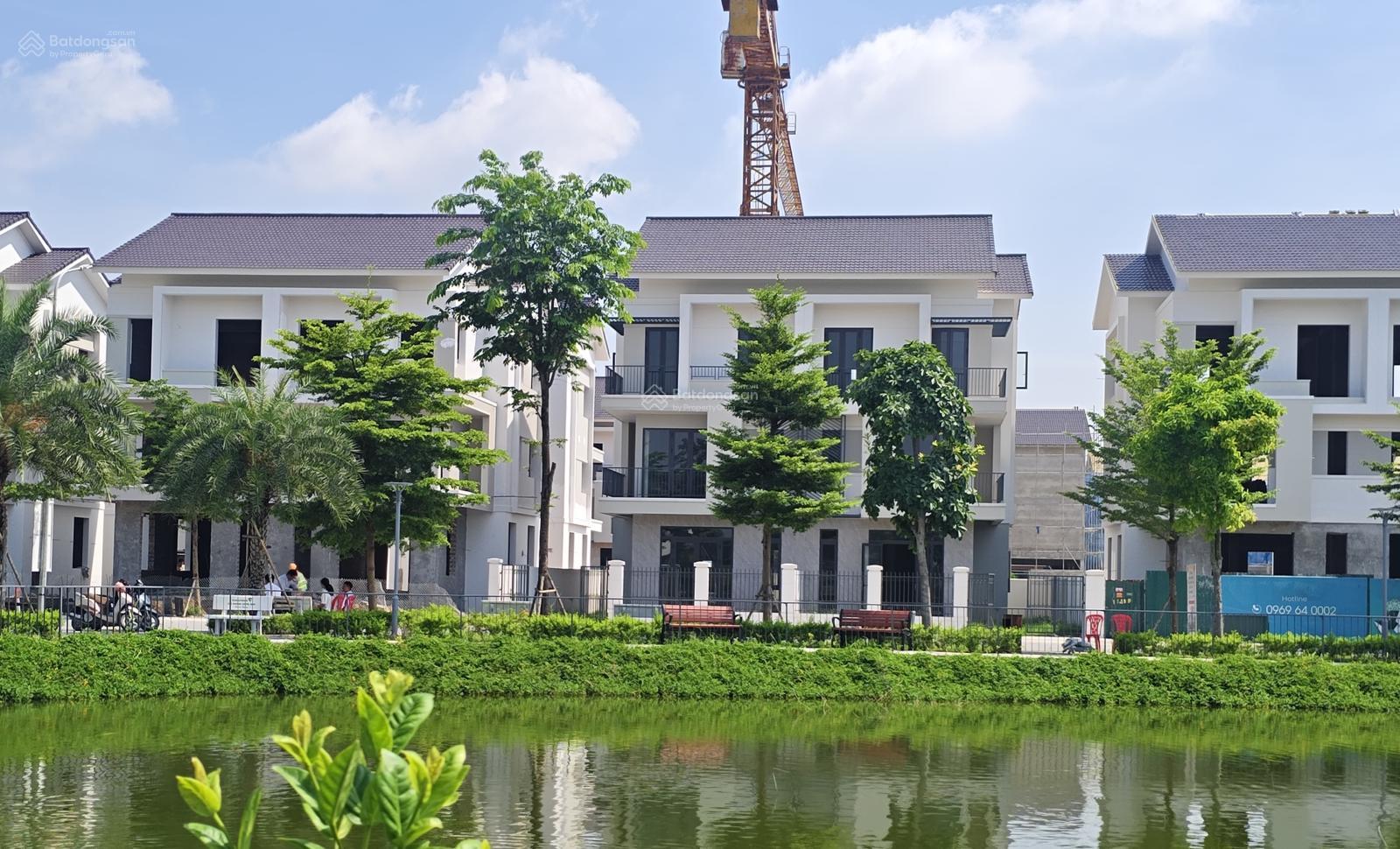 Bán biệt thự ven sông Centa Riverside 200m² giá 17.35 tỷ - Đầu tư sinh lời tuyệt vời!