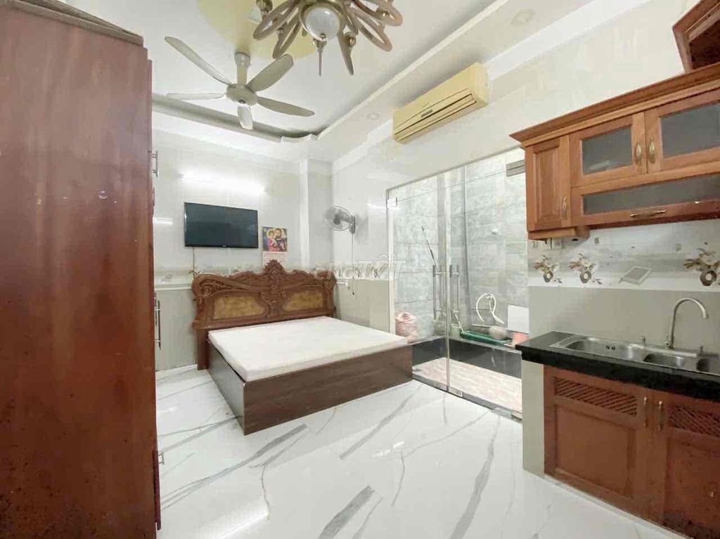 Studio cho thuê Trần Quang Khải, Q1 25m² giá 4.8 triệu - Sáng thoáng tự nhiên!