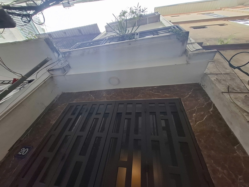 Nhà 3 tầng Cầu Giấy 38m² giá 10.5 tỷ - Vị trí đắc địa gần vành đai