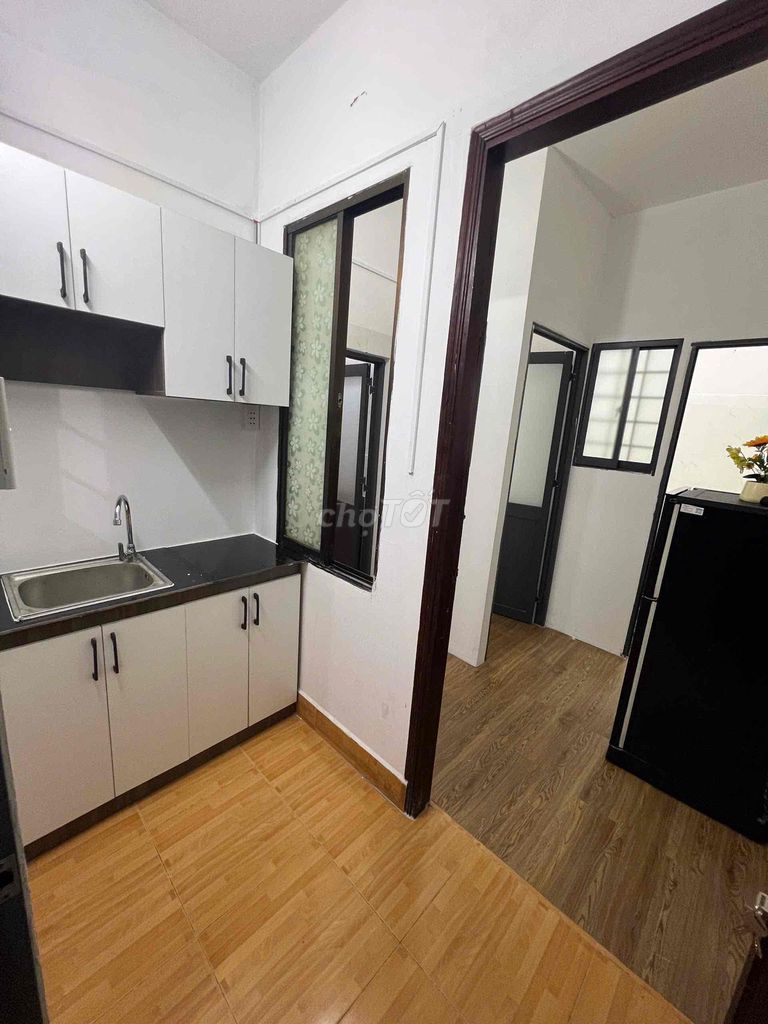 Căn hộ 2 phòng ngủ Phạm Văn Đồng 30m² giá 5.5 triệu - Full nội thất, sẵn sàng vào ở!