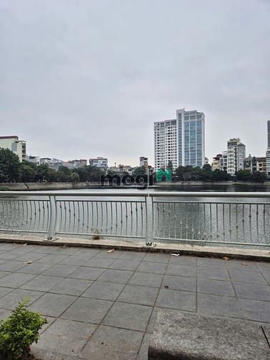 Nhà mặt hồ Đắc Di, Đống Đa, 54.22m², giá 29.8 tỷ - Cơ hội hiếm có!