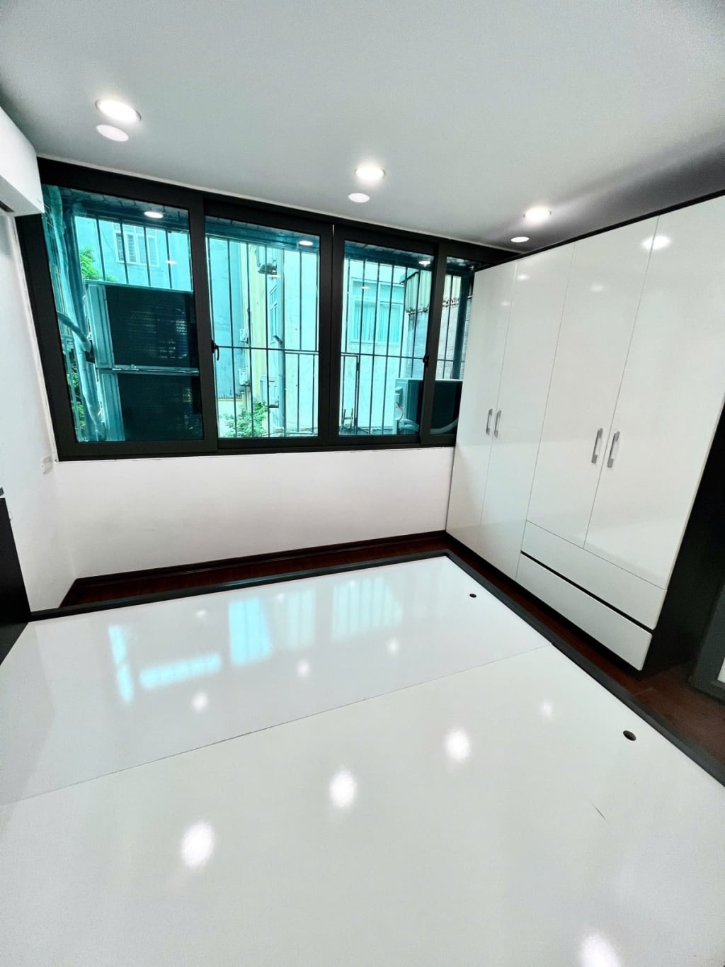 Căn hộ tập thể Minh Khai, Hai Bà Trưng 60m² giá 3.8 tỷ - Nhà đẹp ở ngay!