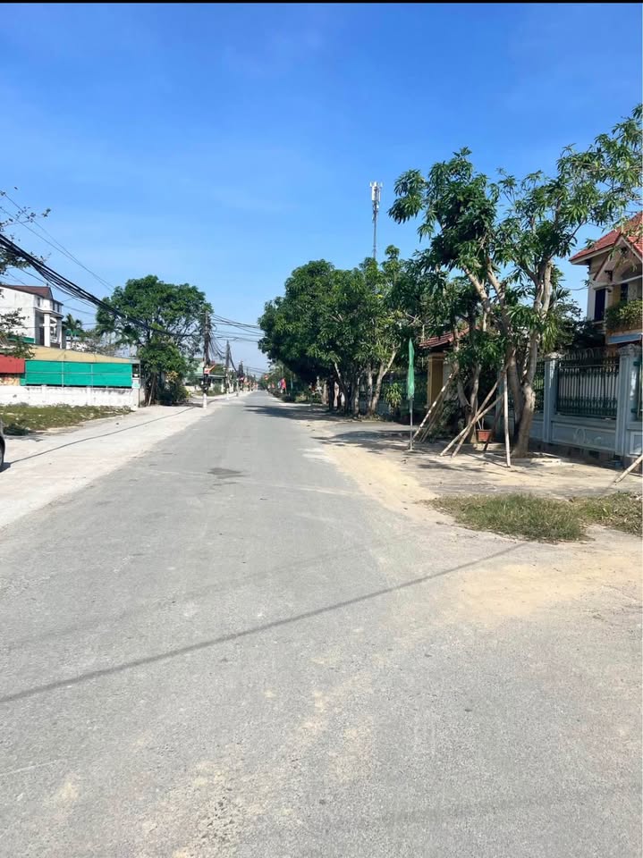 Đất mặt đường Trần Hữu Thung, Hưng Chính 140m² giá 4 tỷ - Kinh doanh thuận lợi!