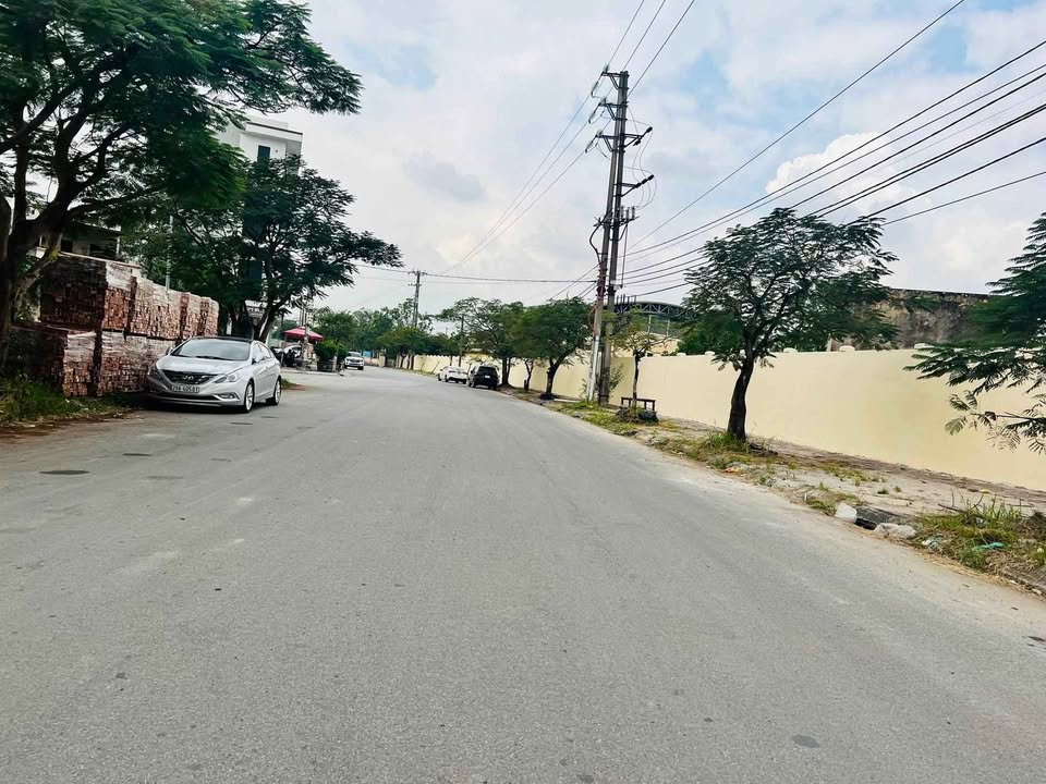 Đất nền Lương Quán - Nam Sơn 68m² giá thỏa thuận - Đường 20m hiếm có!